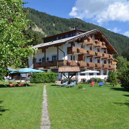 Villa Gemmy Pozza di Fassa Kültér fotó