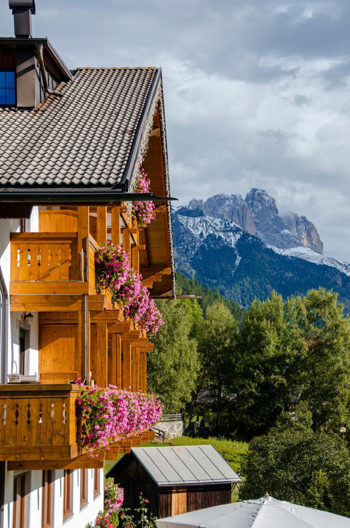 Villa Gemmy Pozza di Fassa Kültér fotó